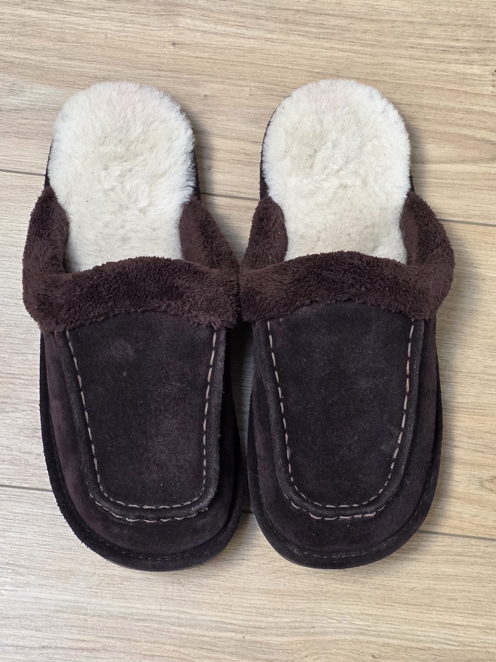 Nuknuuk Men's Chocolate Brown Suede Shearling-Lined Slide on Slippers  Size 10